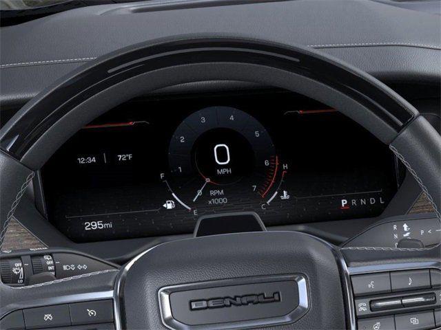 2025 GMC Acadia FWD Denali
