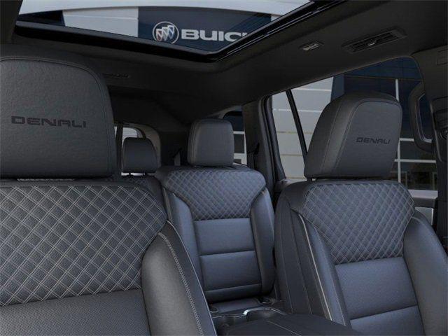2025 GMC Acadia FWD Denali