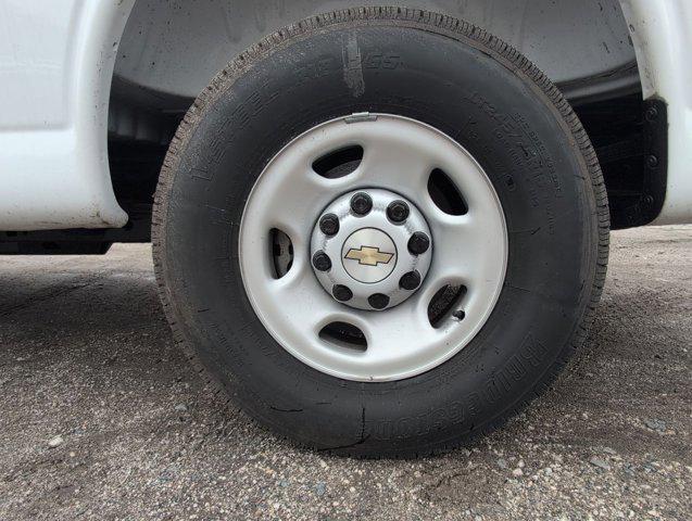 2025 Chevrolet Express Cargo Van RWD 2500 Regular Wheelbase WT
