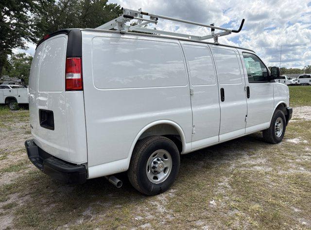 2025 Chevrolet Express Cargo Van RWD 2500 Regular Wheelbase WT