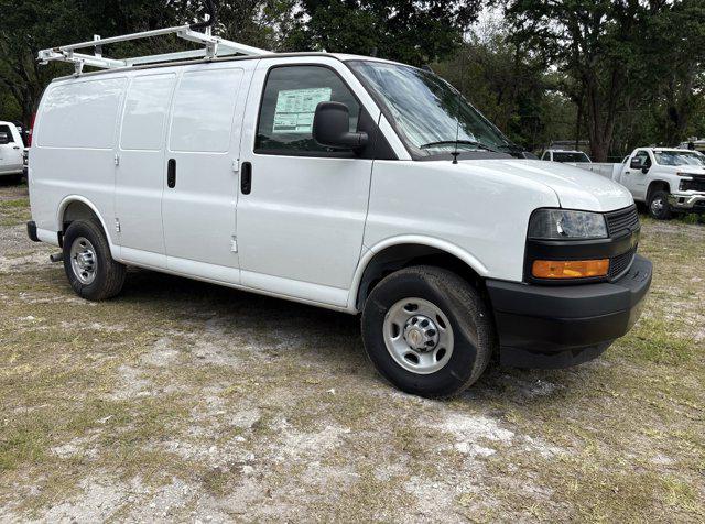 2025 Chevrolet Express Cargo Van RWD 2500 Regular Wheelbase WT