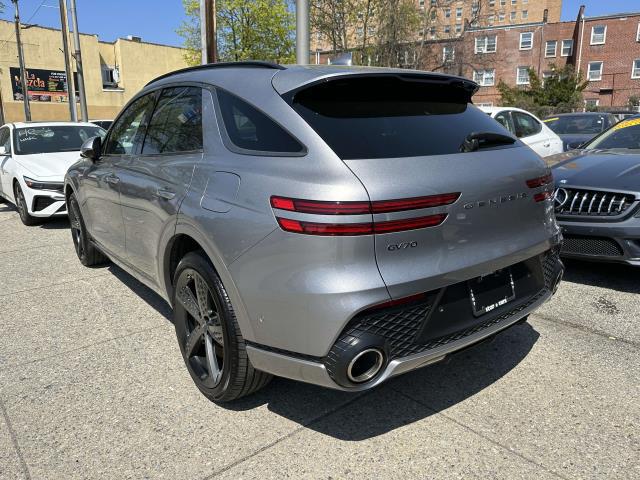 2023 Genesis GV70 2.5T AWD