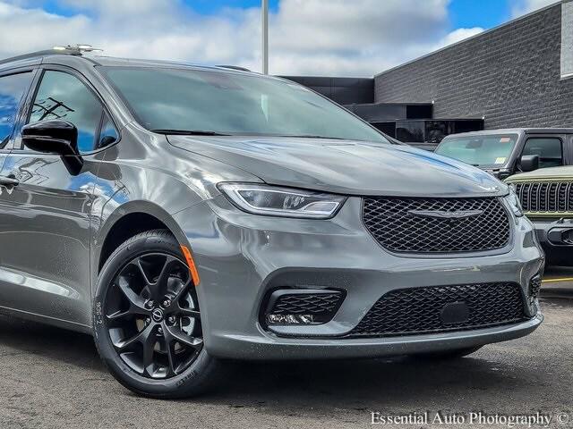 2025 Chrysler Pacifica PACIFICA LIMITED