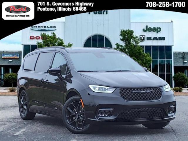 2025 Chrysler Pacifica PACIFICA LIMITED