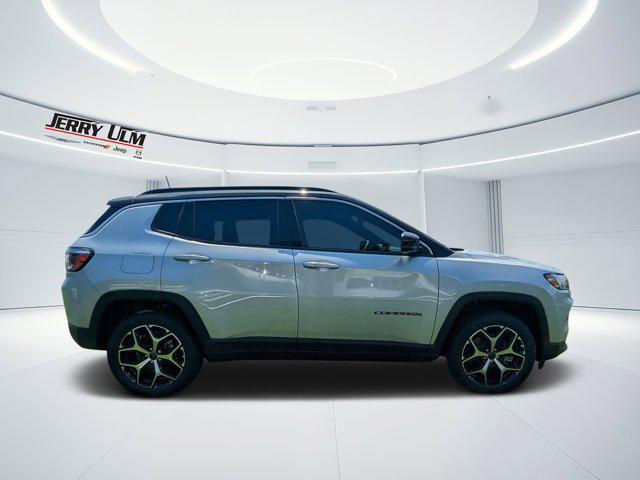 2025 Jeep Compass COMPASS LIMITED 4X4