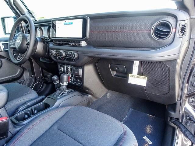 2025 Jeep Wrangler WRANGLER 4-DOOR RUBICON