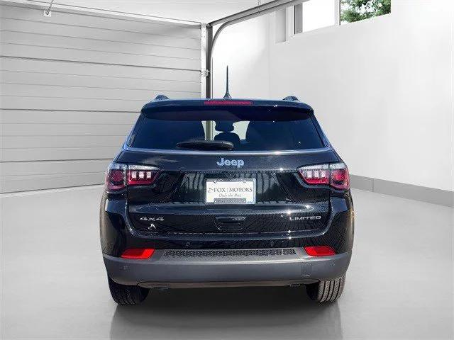 2025 Jeep Compass COMPASS LIMITED 4X4