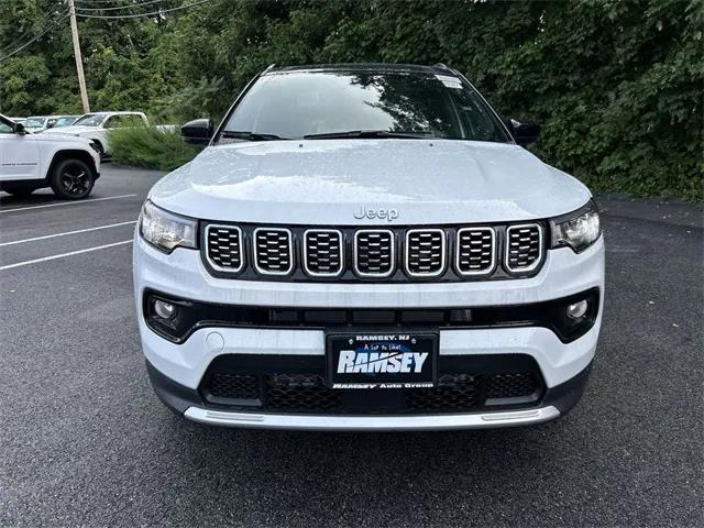 2025 Jeep Compass COMPASS LIMITED 4X4