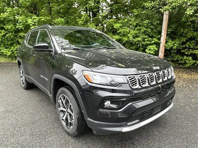 2025 Jeep Compass COMPASS LIMITED 4X4