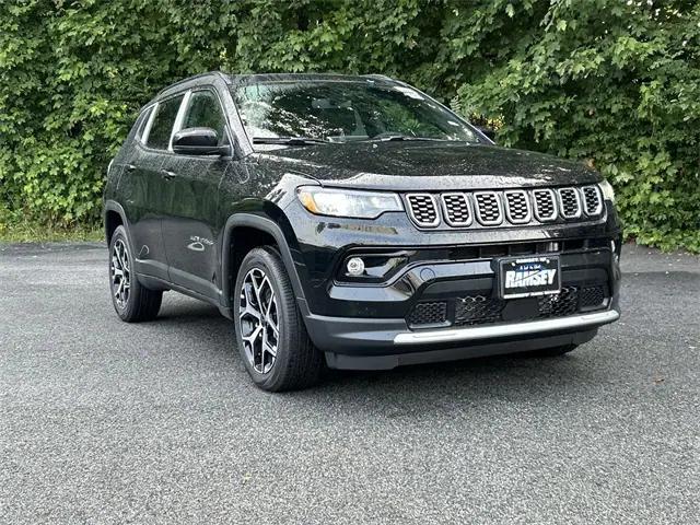 2025 Jeep Compass COMPASS LIMITED 4X4