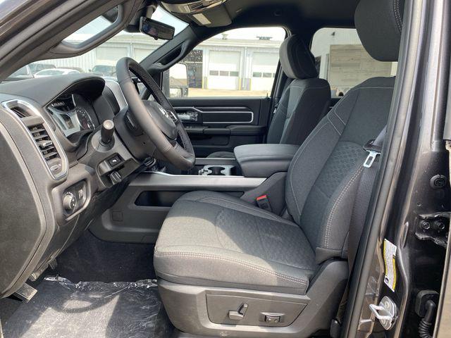2025 RAM Ram 2500 RAM 2500 BIG HORN CREW CAB 4X4 64 BOX