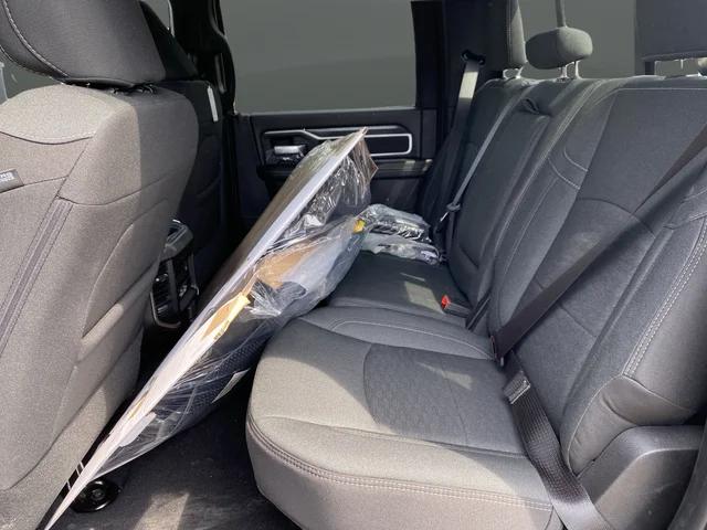 2025 Ram 2500 Big Horn Crew Cab 4x4 6'4" Box