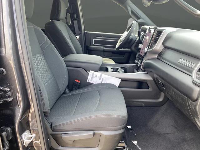 2025 Ram 2500 Big Horn Crew Cab 4x4 6'4" Box