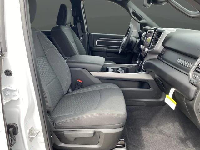 2025 Ram 2500 Big Horn Crew Cab 4x4 6'4" Box