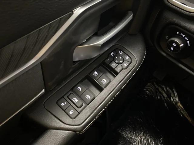 2025 Ram 2500 Big Horn Crew Cab 4x4 6'4" Box