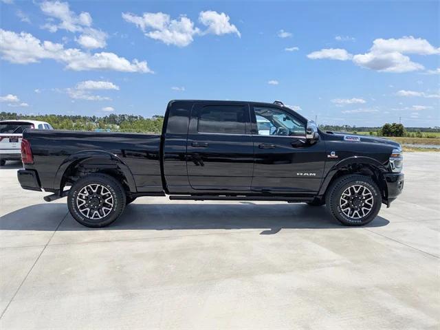 2025 RAM Ram 3500 RAM 3500 LIMITED LONGHORN MEGA CAB 4X4 64 BOX