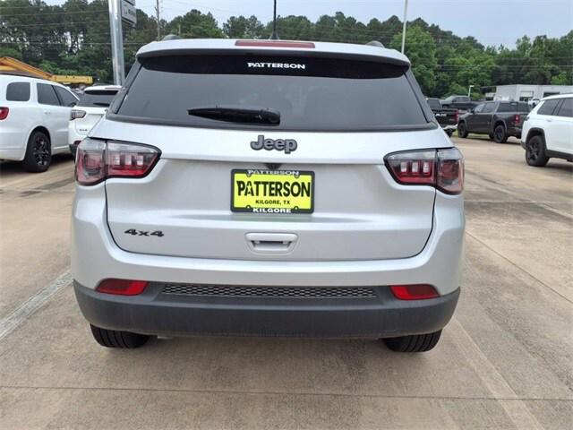 2025 Jeep Compass COMPASS LATITUDE 4X4