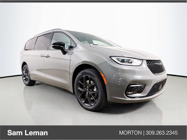 2025 Chrysler Pacifica PACIFICA LIMITED AWD