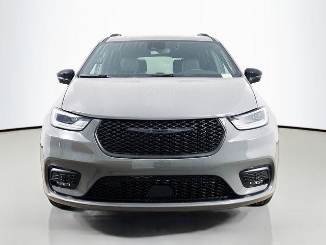 2025 Chrysler Pacifica PACIFICA LIMITED AWD