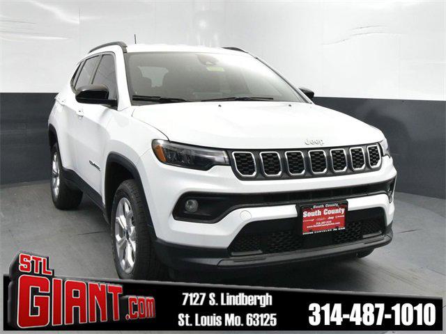 2025 Jeep Compass COMPASS LATITUDE 4X4