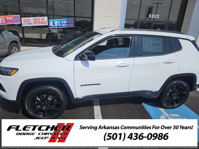 2025 Jeep Compass COMPASS LATITUDE 4X4