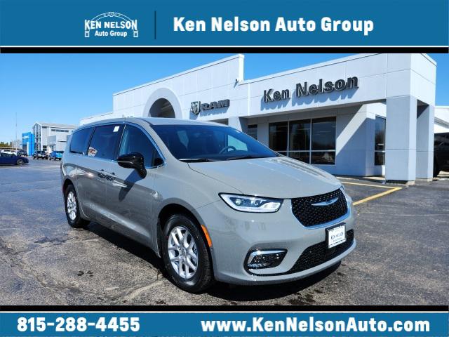 2025 Chrysler Pacifica PACIFICA SELECT