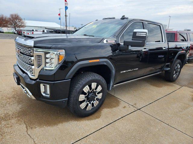 2022 GMC Sierra 2500HD 4WD Crew Cab Standard Bed Denali