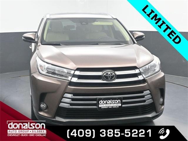 2017 Toyota Highlander Limited