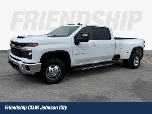 2024 Chevrolet Silverado 3500HD 4WD Crew Cab Long Bed LT