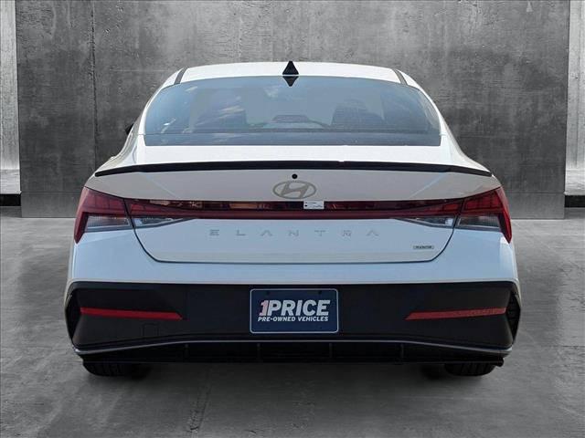 2025 Hyundai Elantra Hybrid SEL Sport