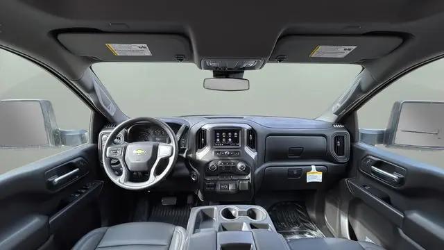 2025 Chevrolet Silverado 3500HD 4WD Double Cab Long Bed Work Truck