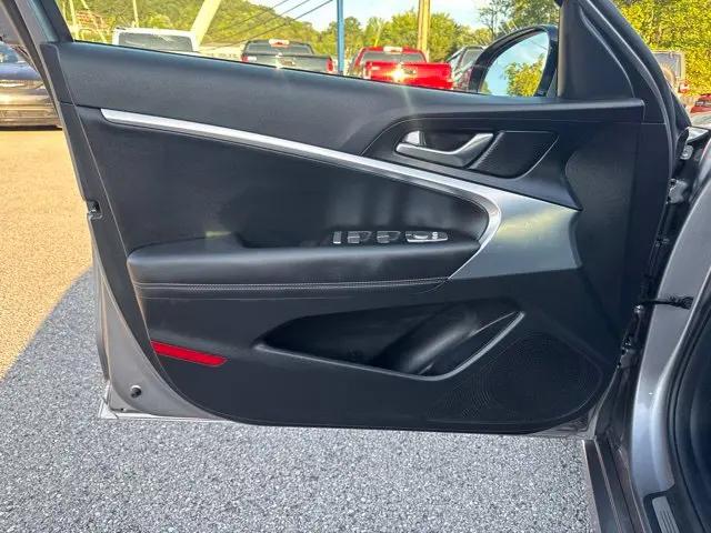2023 Genesis G70 2.0T AWD