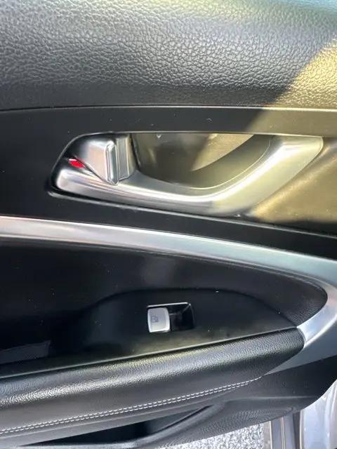 2023 Genesis G70 2.0T AWD