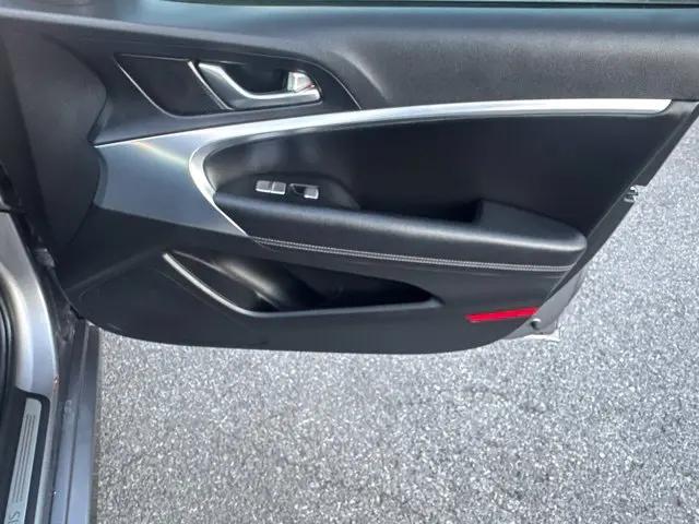 2023 Genesis G70 2.0T AWD