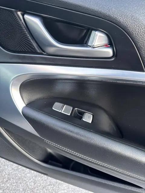 2023 Genesis G70 2.0T AWD