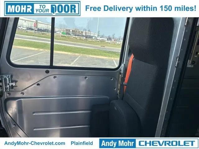 2025 Chevrolet 400 Unknown