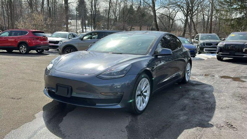 2022 Tesla Model 3 Long Range Dual Motor All-Wheel Drive