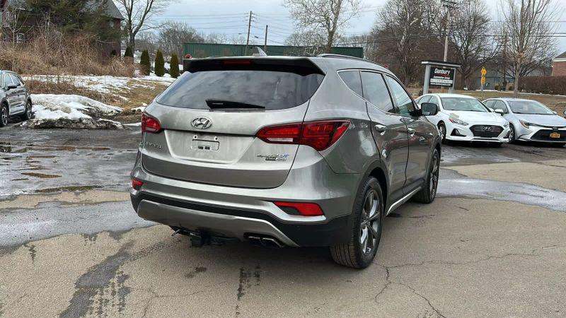 2017 Hyundai Santa Fe Sport 2.0T Ultimate