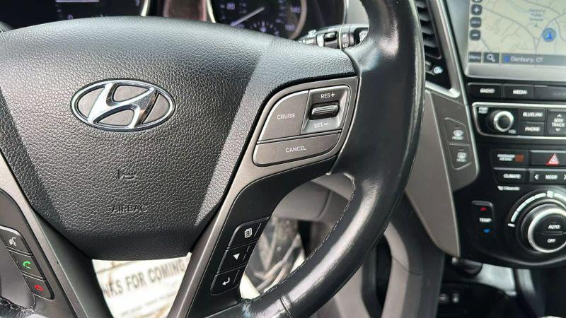 2017 Hyundai Santa Fe Sport 2.0T Ultimate