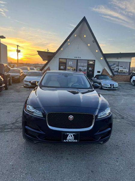 2017 Jaguar F-PACE 35t Prestige