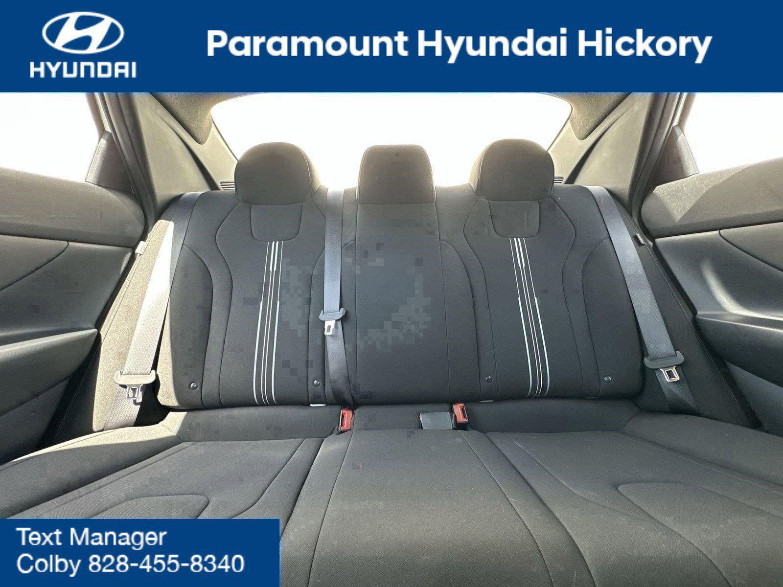 2025 Hyundai Elantra Blue - Photo 14
