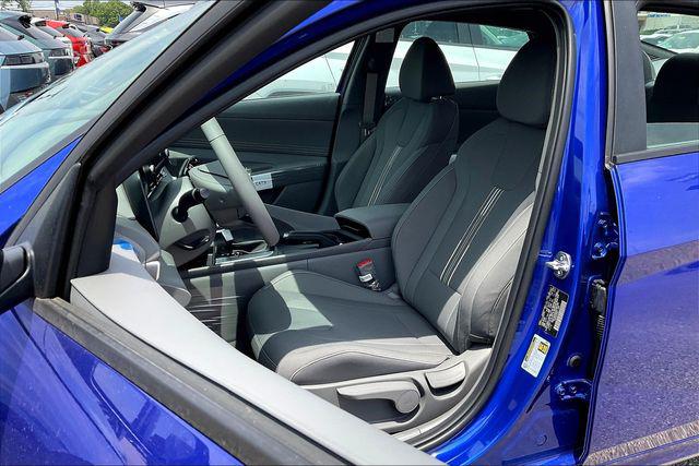New 2025 Hyundai Elantra For Sale in Olive Branch, MS