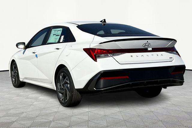 New 2025 Hyundai Elantra Hybrid For Sale in Olive Branch, MS