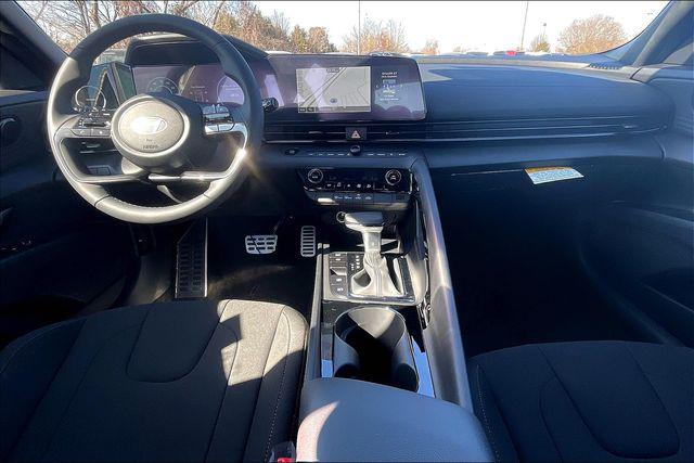 New 2025 Hyundai Elantra Hybrid For Sale in Olive Branch, MS