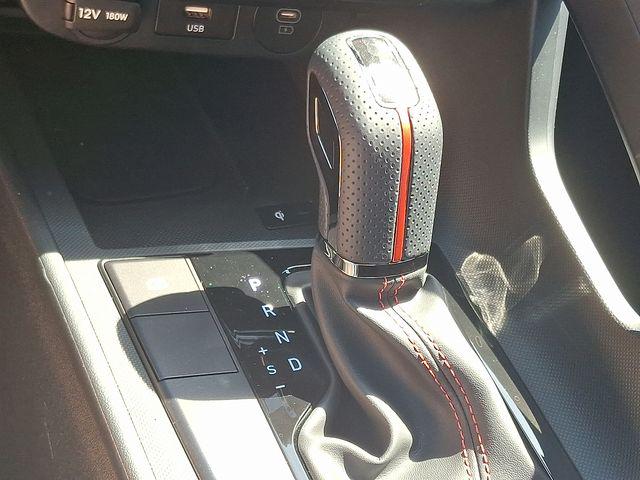 2025 Hyundai Elantra N Line - Photo 17