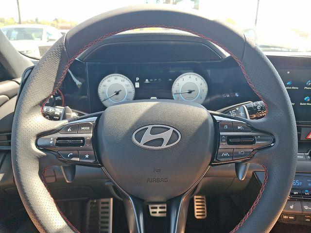 2025 Hyundai Elantra N Line - Photo 20