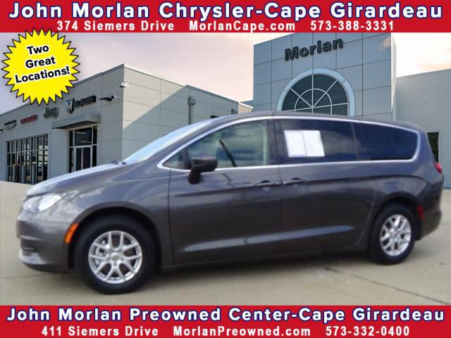 2023 Chrysler Voyager LX