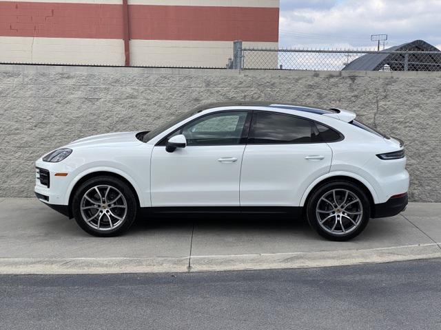 2024 Porsche Cayenne Unknown