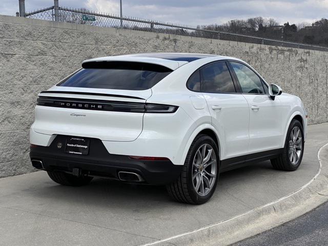 2024 Porsche Cayenne Unknown