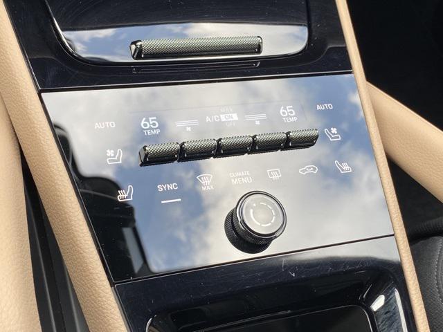 2024 Porsche Cayenne Unknown
